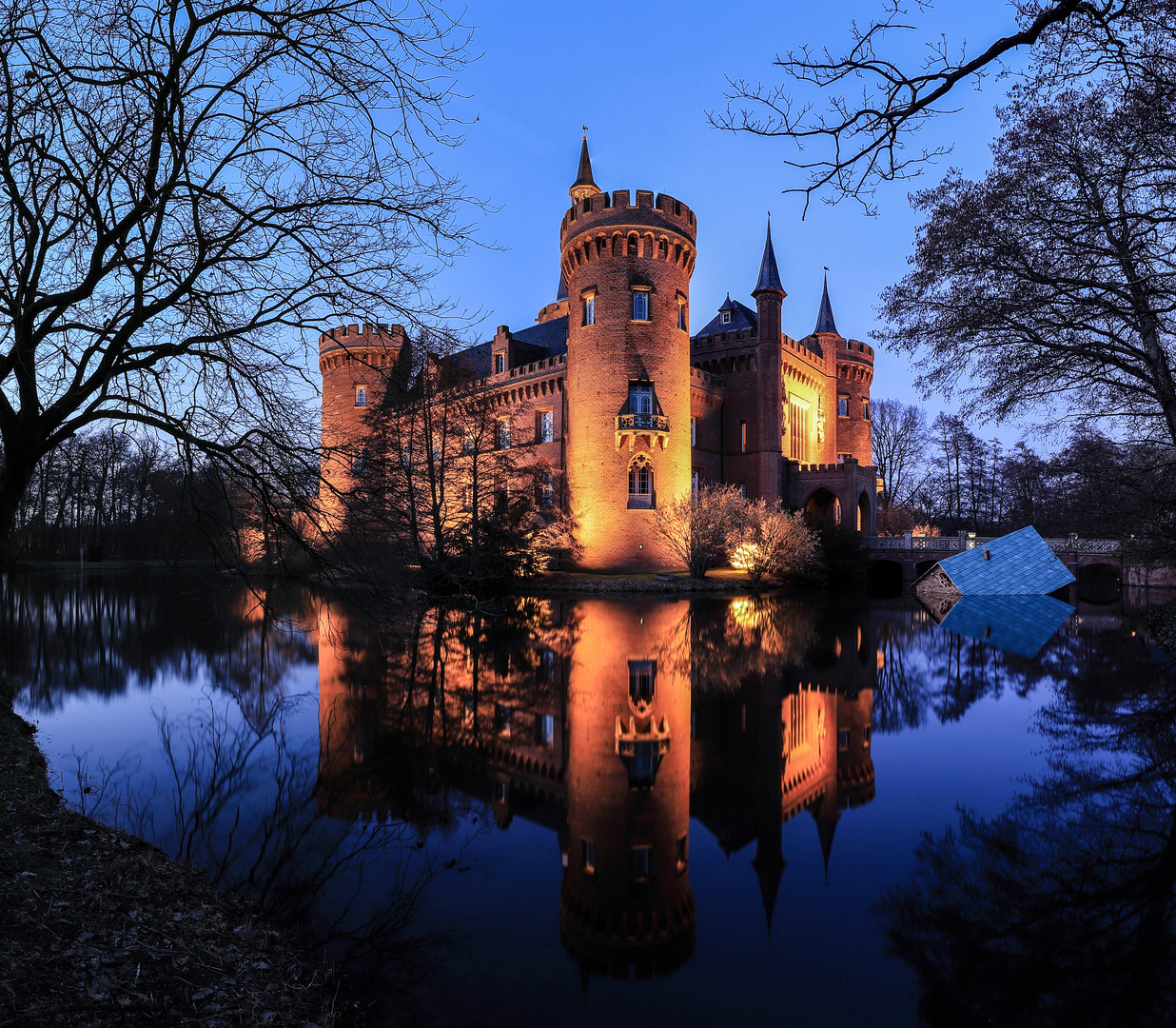 Schloss Moyland im Spiegelbild