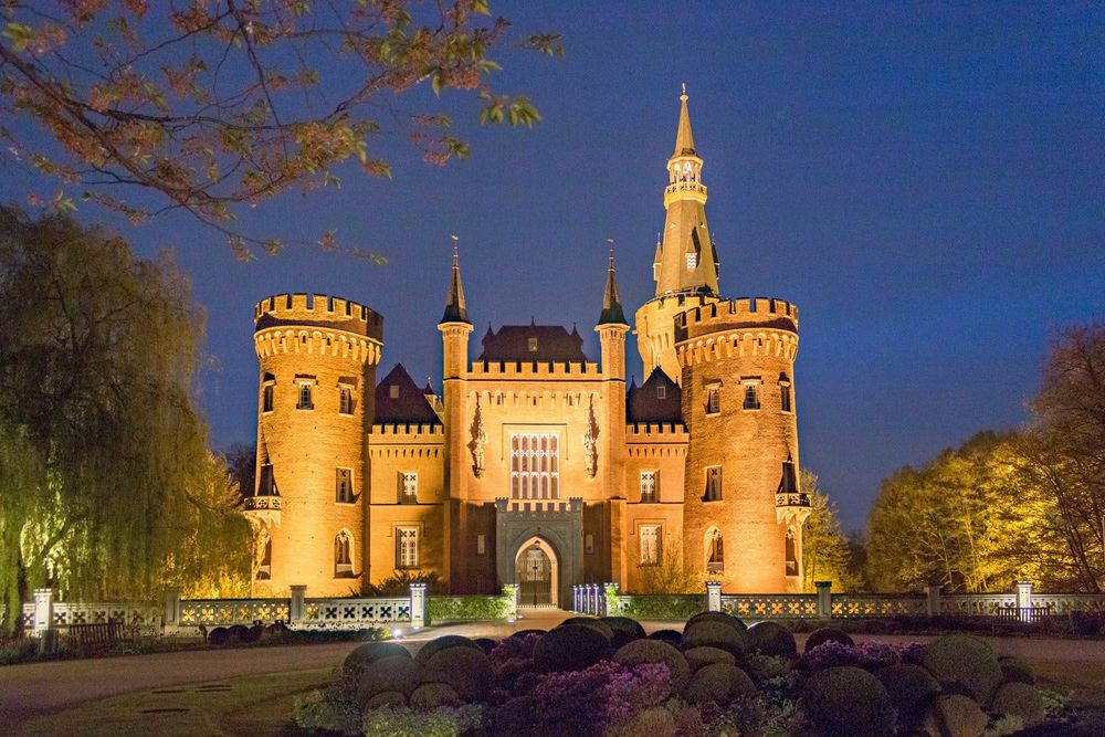 Schloss Moyland in der blauen Stunde