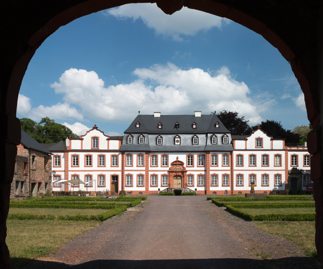 "Schloss Münchweiler"