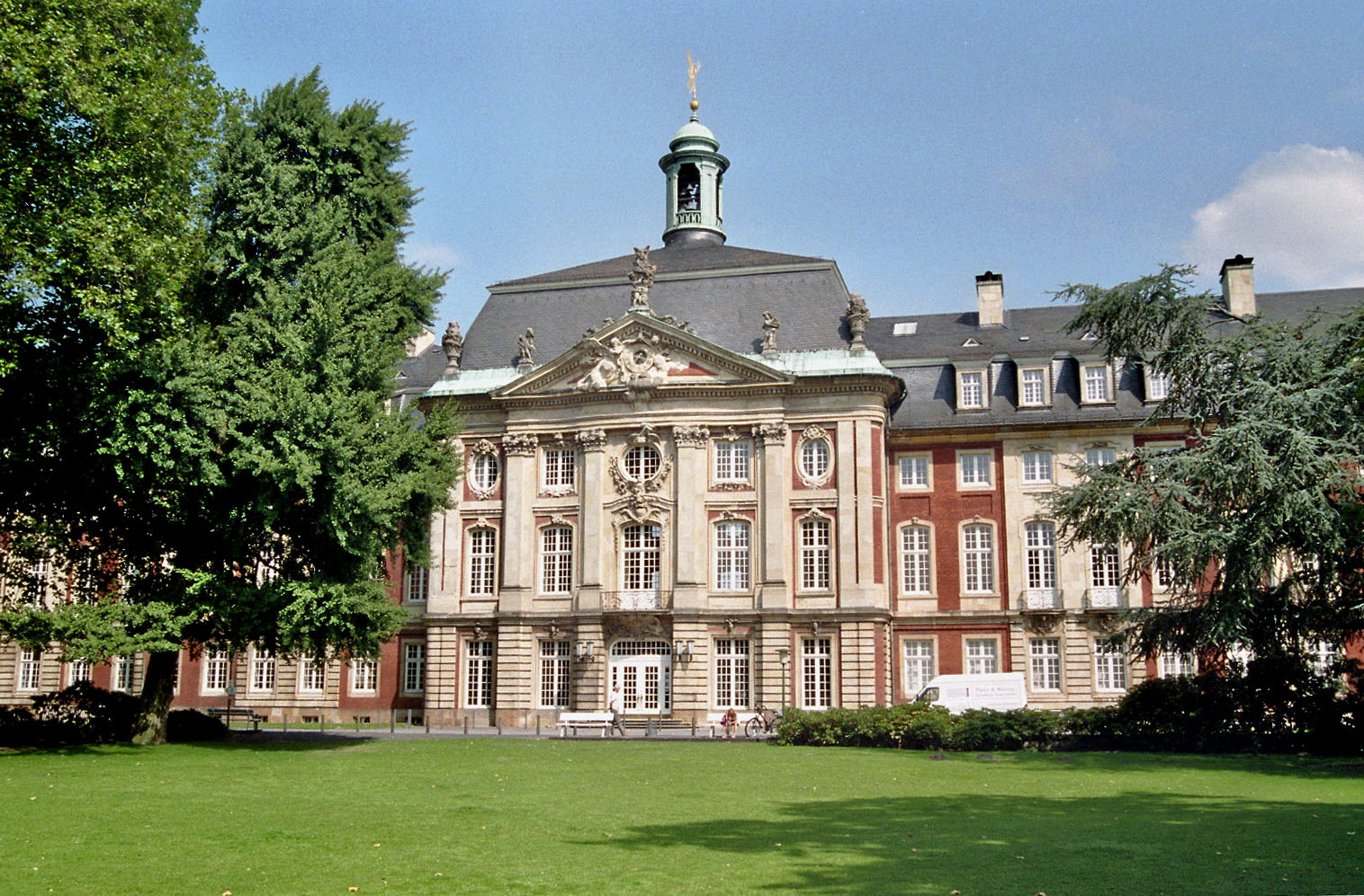 Schloss Münster (Rückseite)