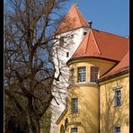 Schloss Neuburg - Innenhof zum Nordturm