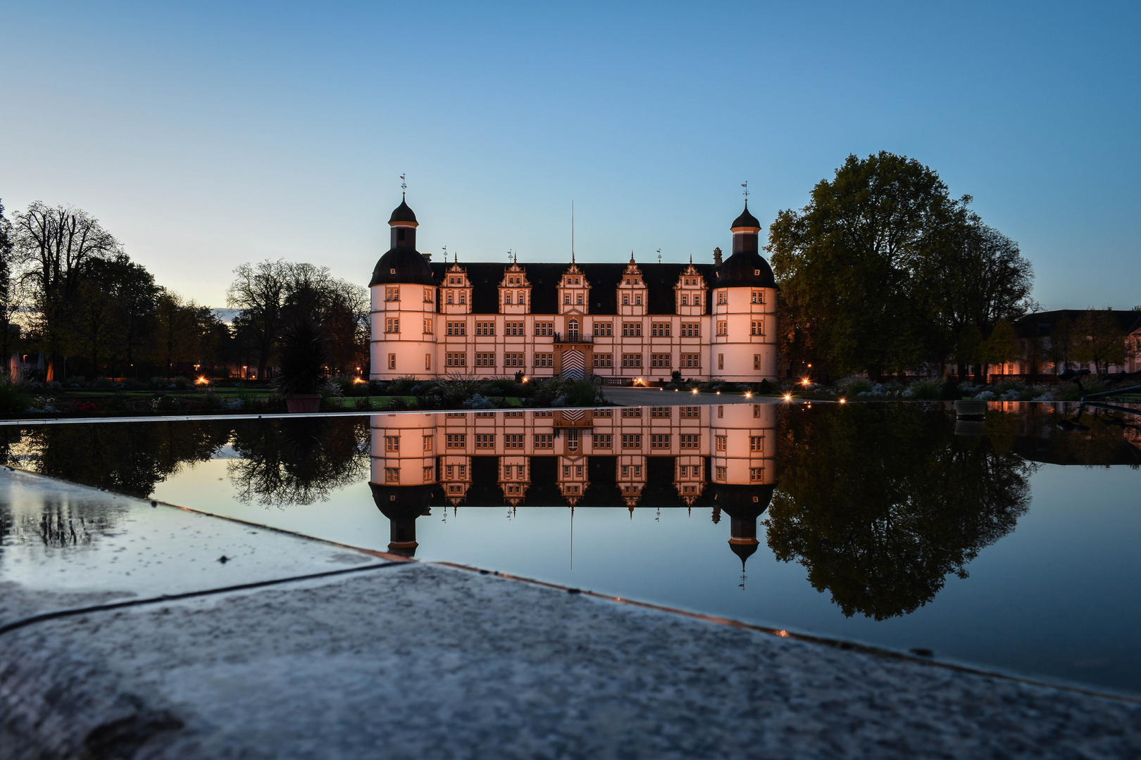 Schloss Neuhaus