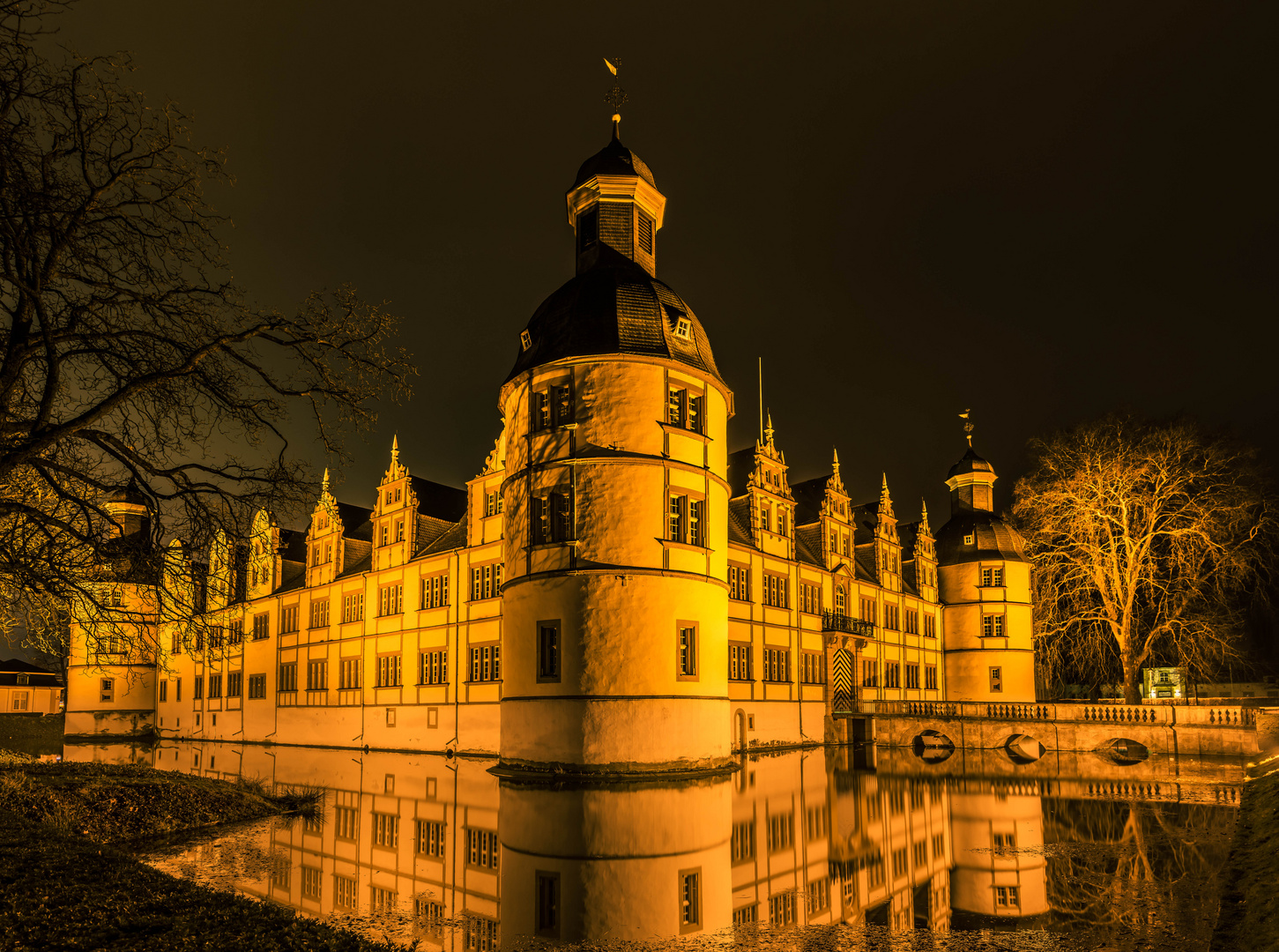Schloss Neuhaus Foto & Bild | architektur, schlösser & burgen ...