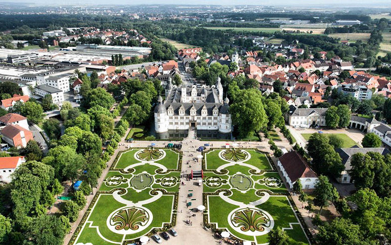 Schloss Neuhaus bei Paderborn