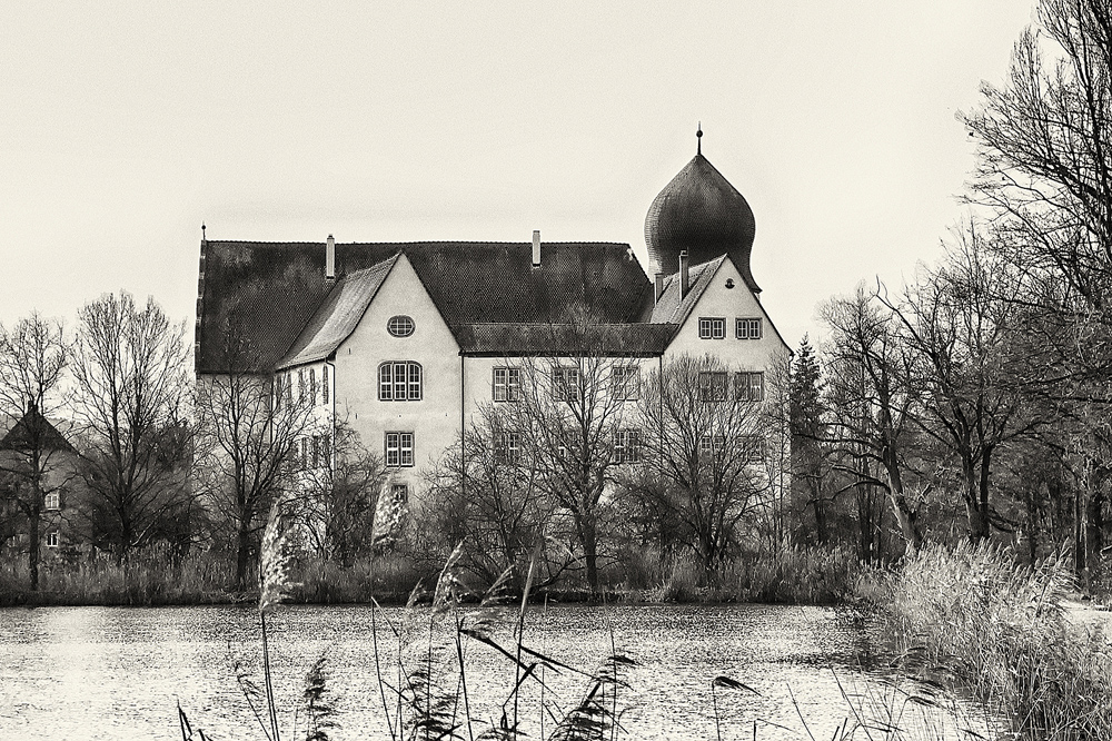 Schloß Neuhaus