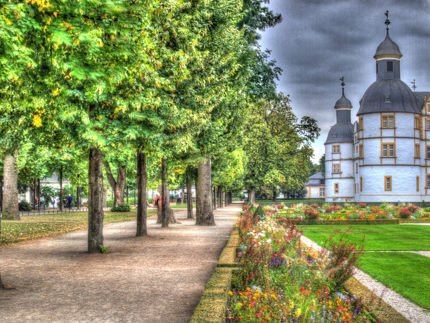 Schloss Neuhaus HDR