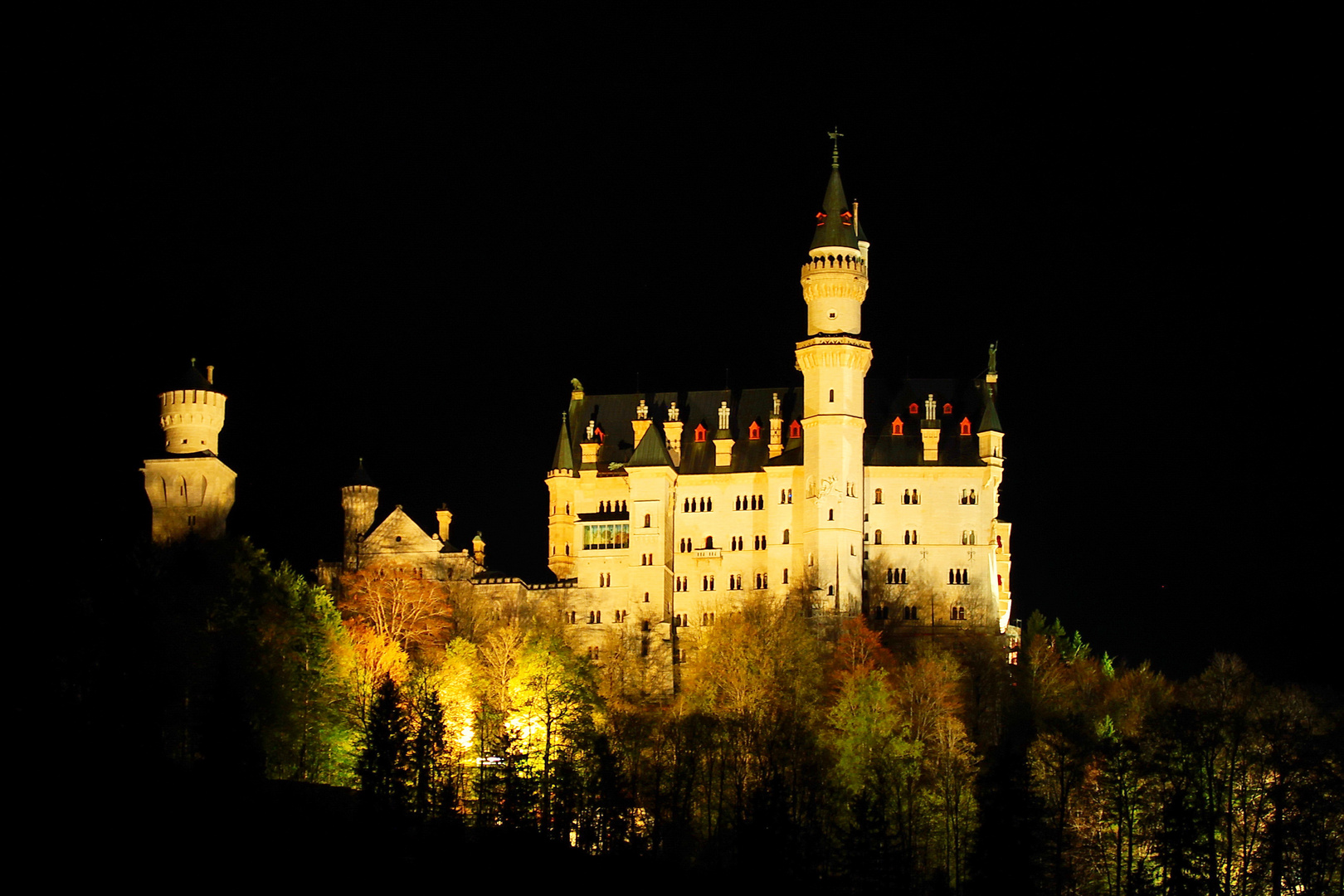 Schloss Neuschwanstein bei Nacht