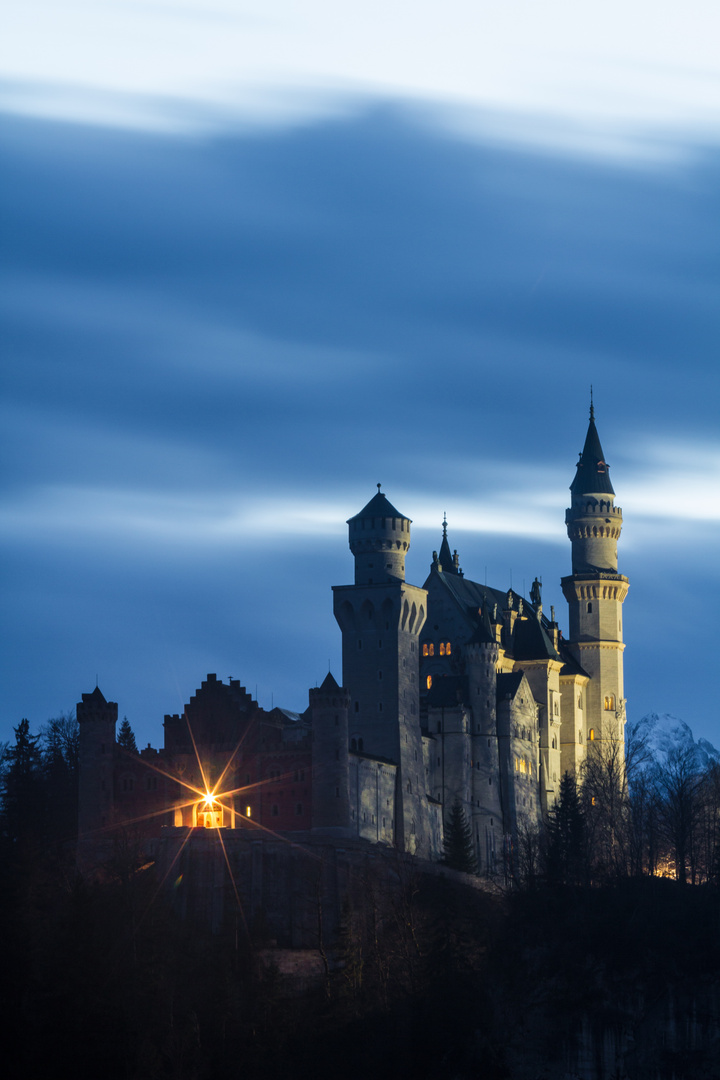 Schloss Neuschwanstein (hochformat) - Geisterstimmung ;)