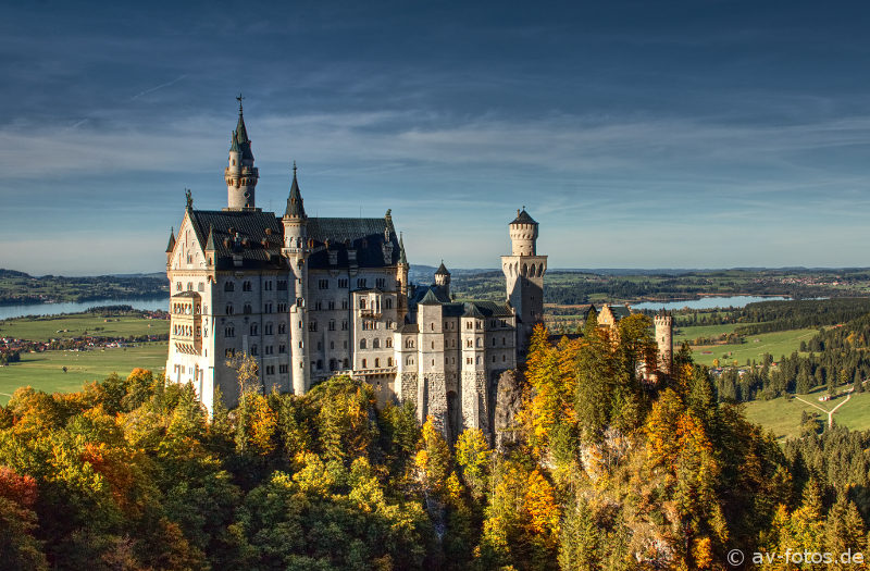 Schloss Neuschwanstein im Herbst 2019