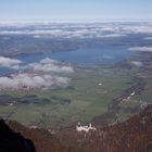 Schloß Neuschwanstein mit Blick zum Forggensee