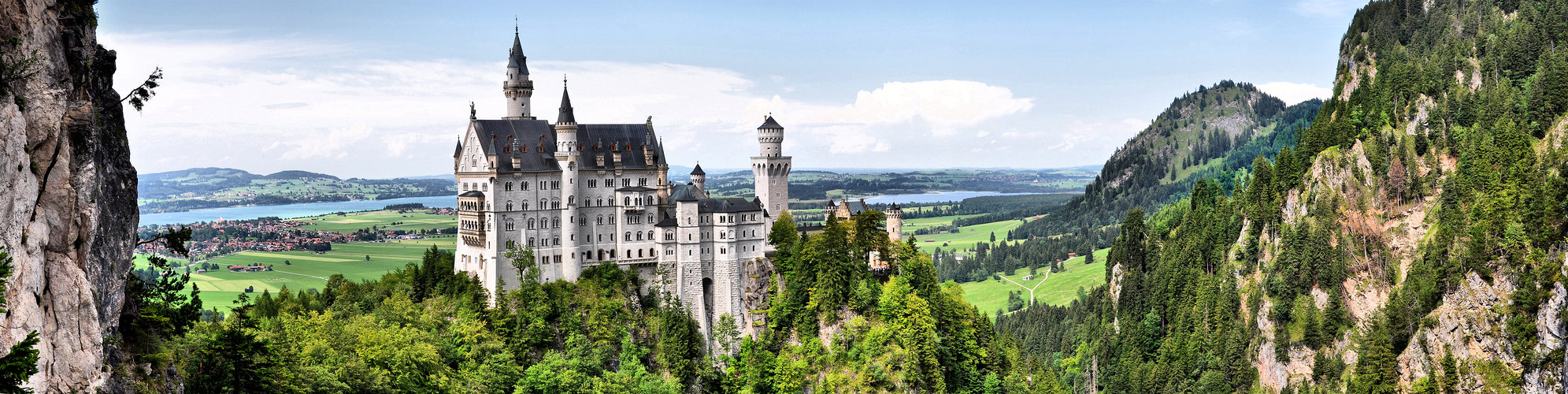 Schloss Neuschwanstein.............................Panorama