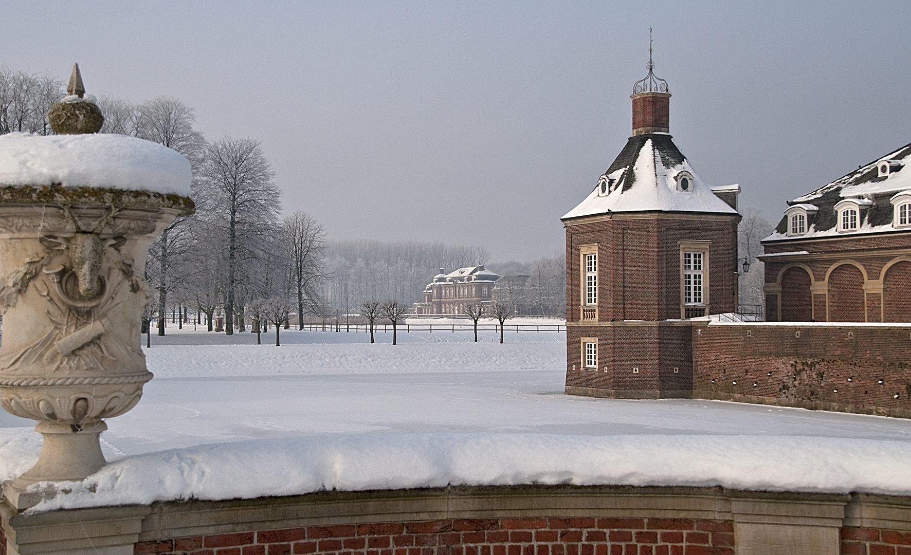 Schloss Nordkirchen mit Nebengebäude