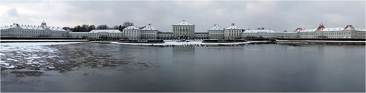 Schloss Nymphenburg im Schnee