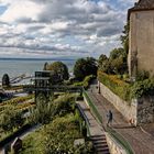 Schloss Nyon mit Blick über den Genfersee nach Frankreich