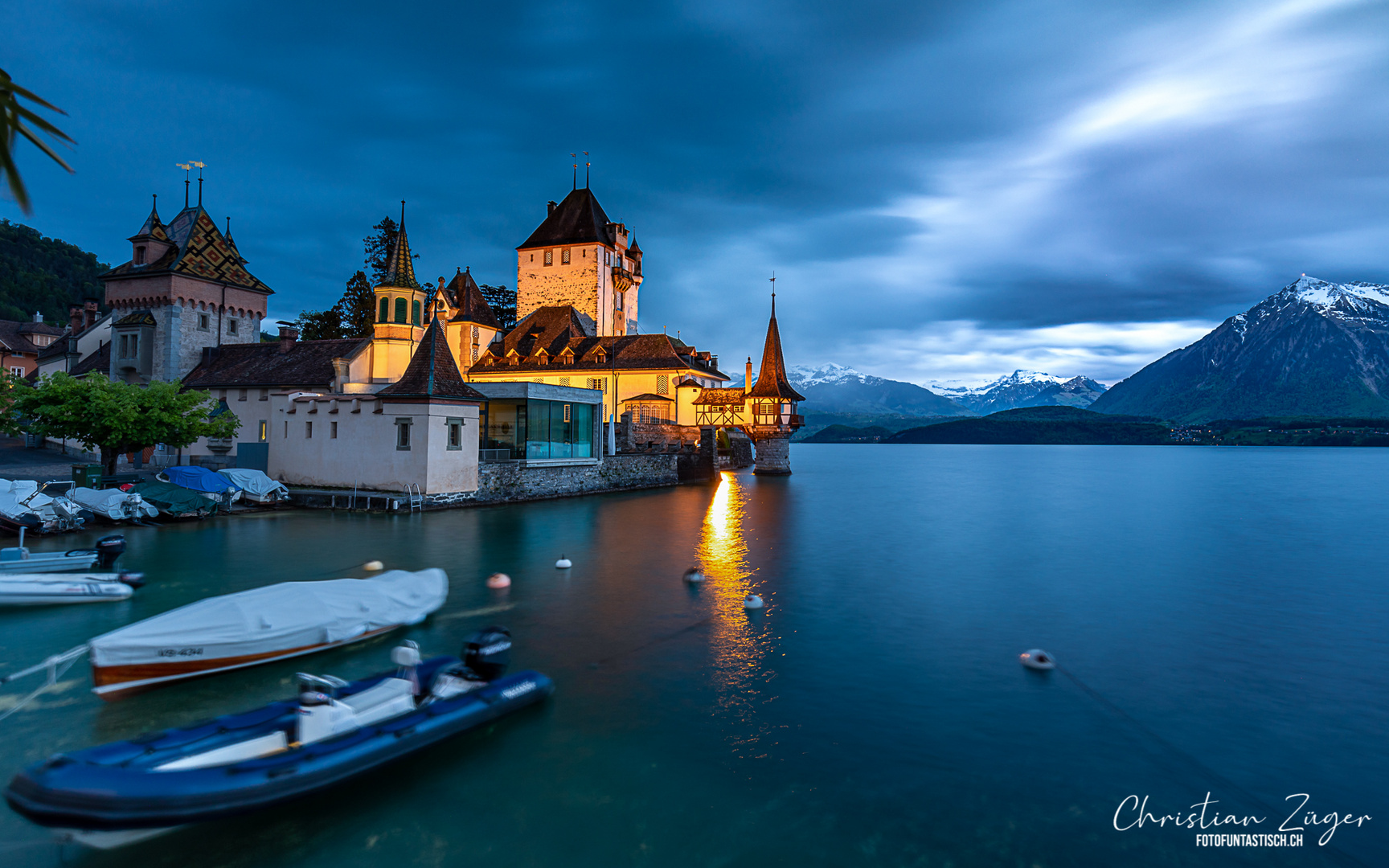 Schloss Oberhofen zur blauen Stunde