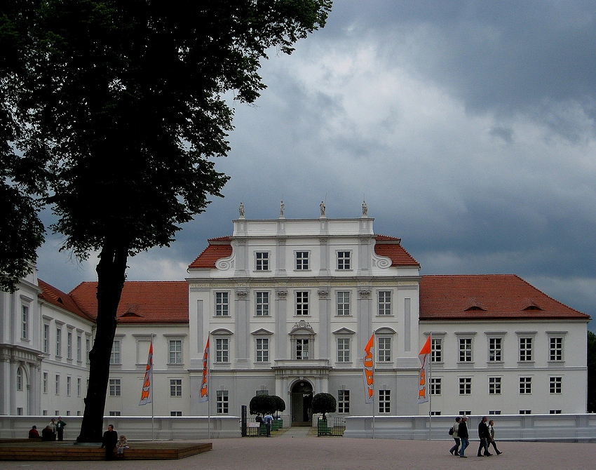 Schloß O(BI)ranienburg