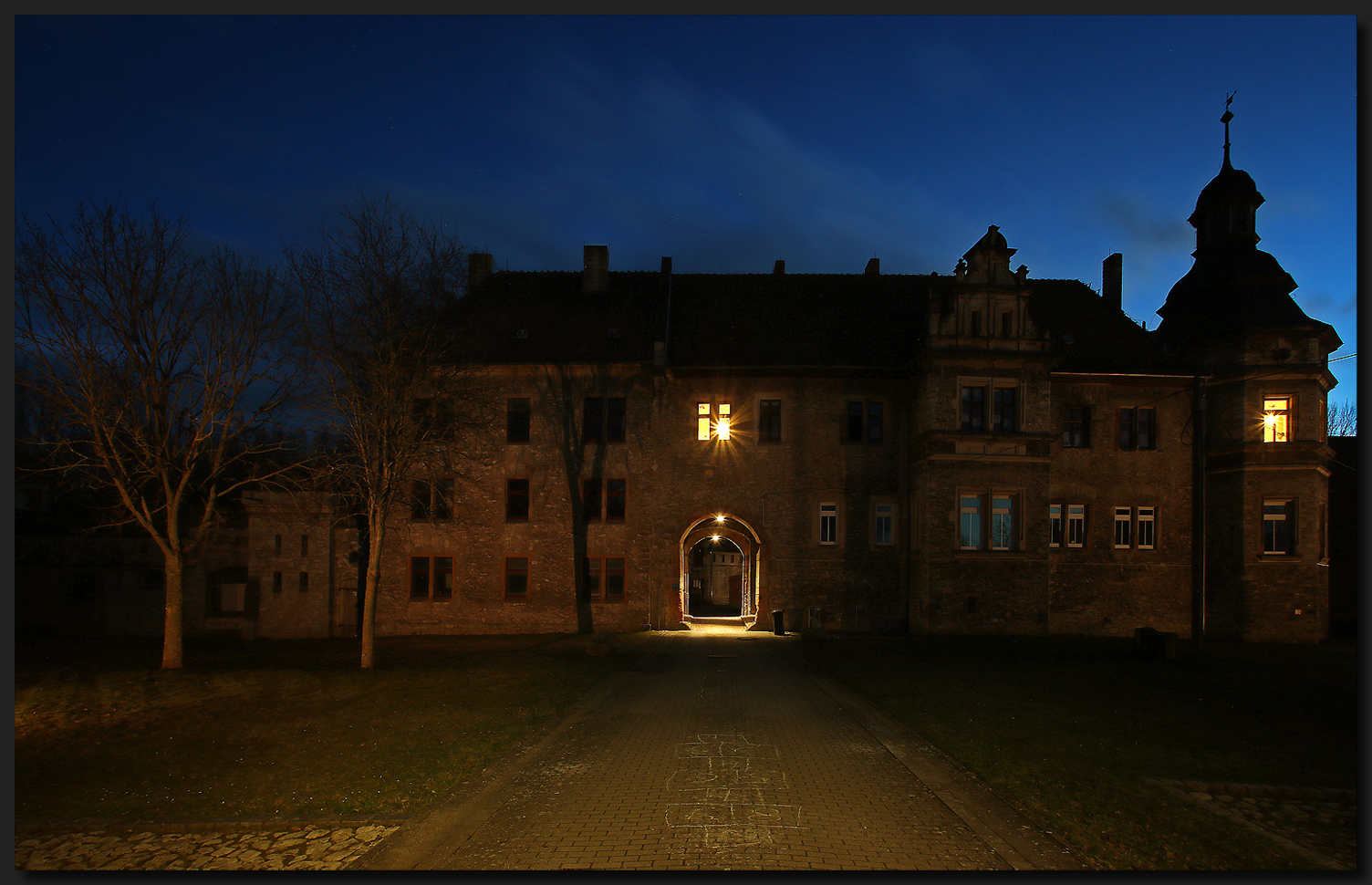 ...Schloss oder Burg Krottorf...