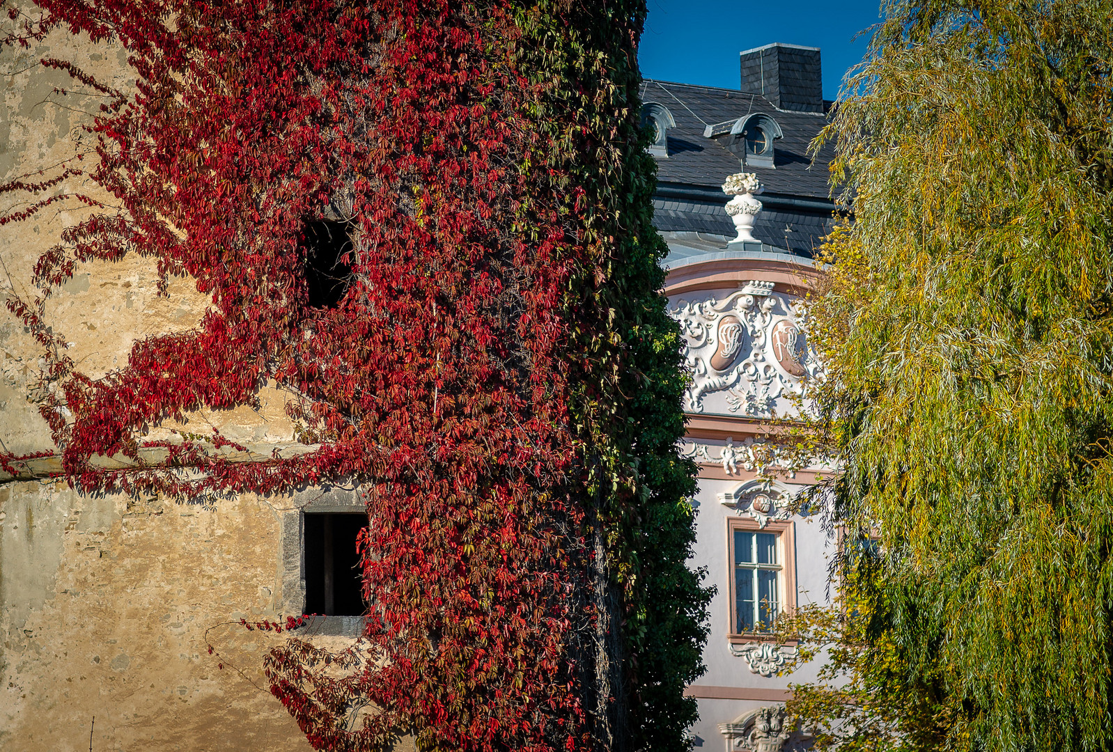 Schloss Oppurg im Herbst