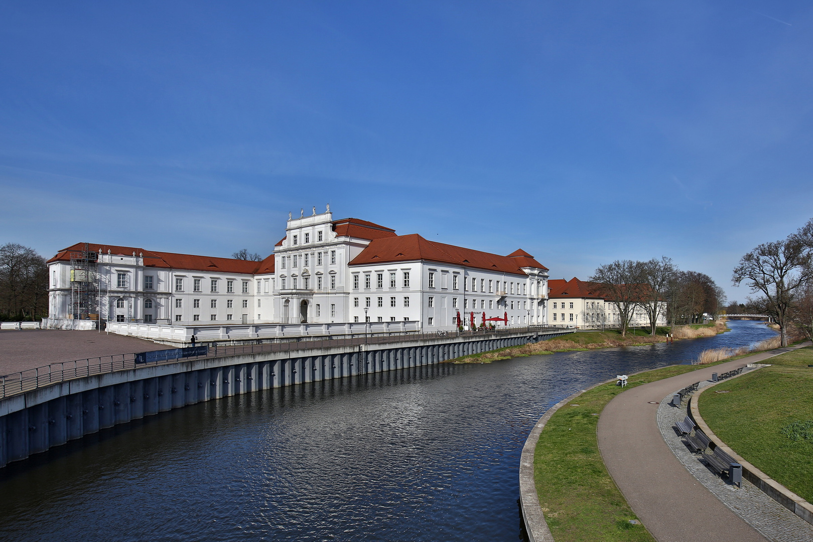 Schloss Oranienburg Foto & Bild canon, outdoor, wasser Bilder auf
