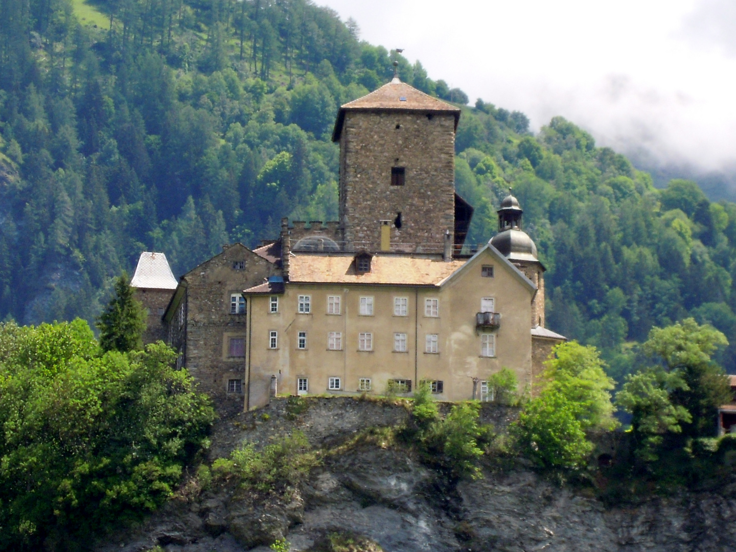 Schloss Ortenstein