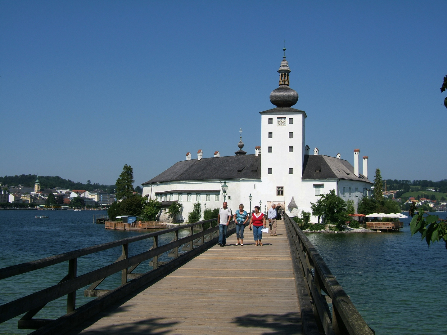 Schloss Orth