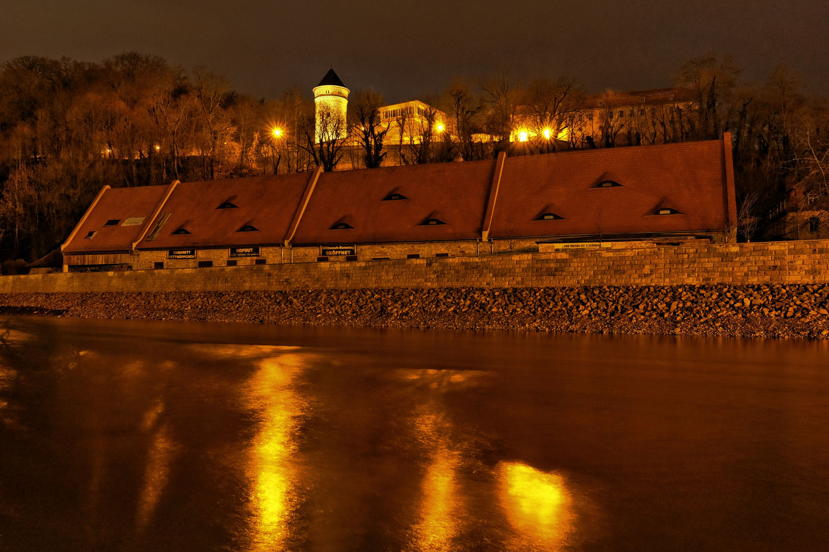 Schloss Osterstein bei Nacht