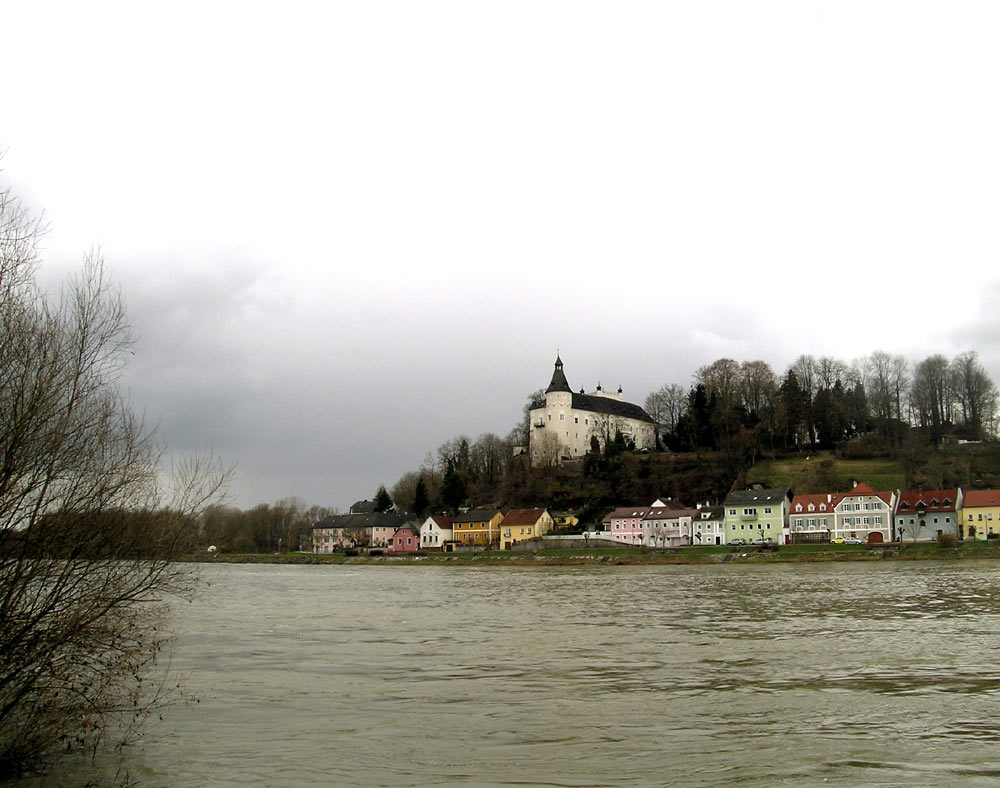 Schloss Ottensheim