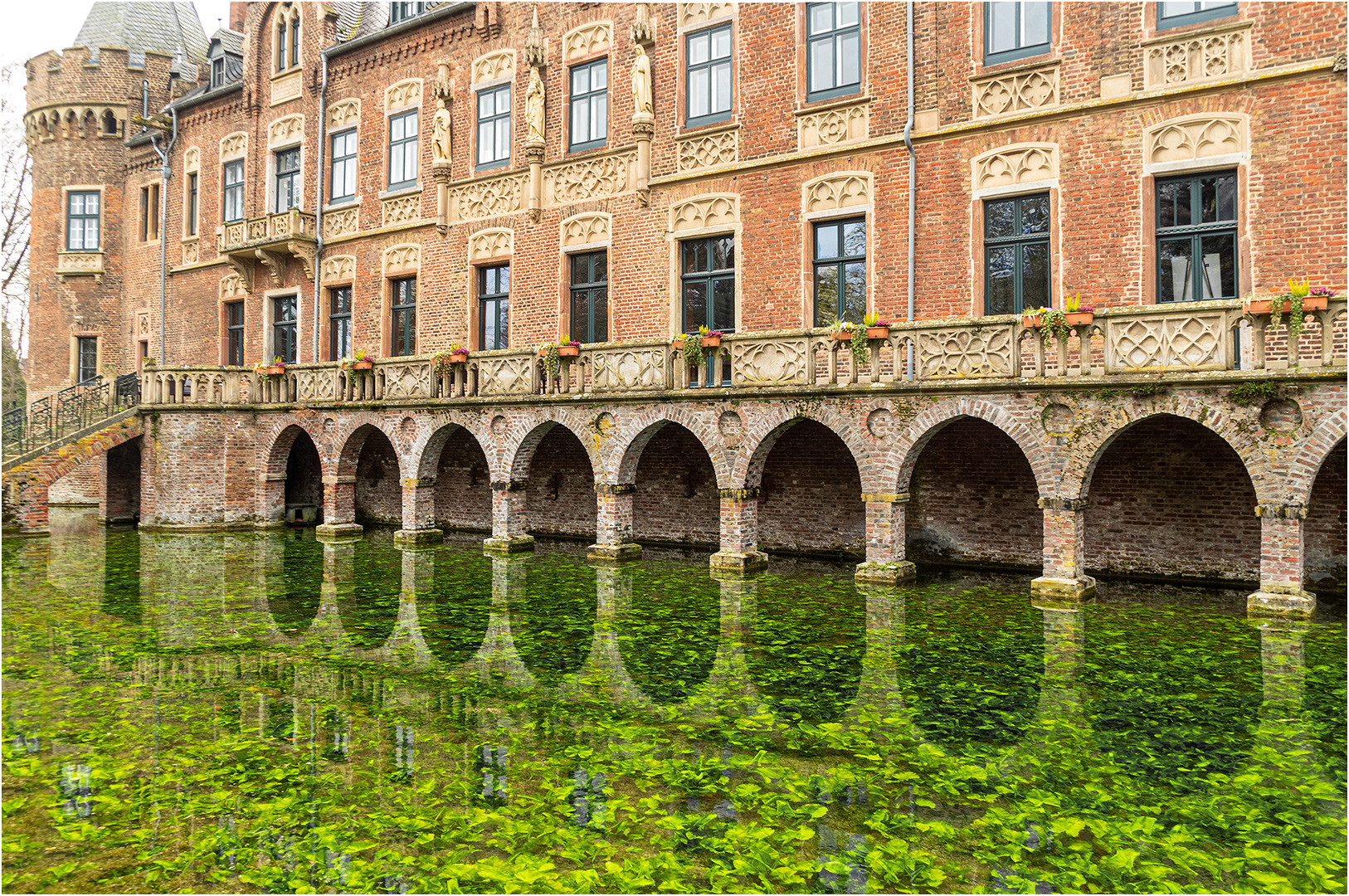 Schloss Paffendorf Wassergraben