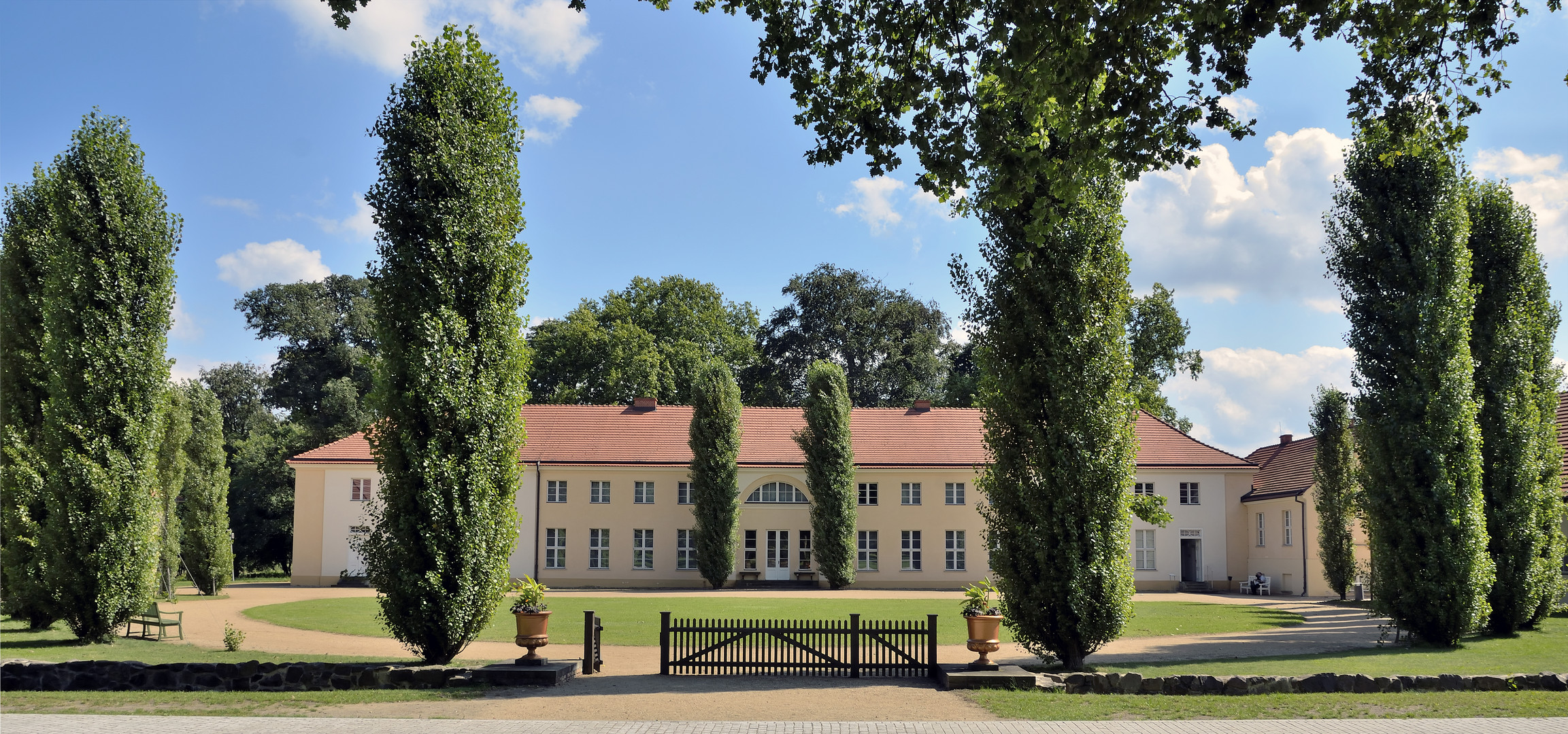 Schloss Paretz in preußischer Stimmung