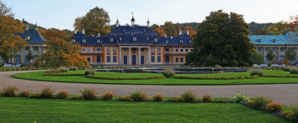 Schloss Pillnitz am frühen Morgen des 13.10. 2019...