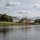 Schloss Pillnitz an der Elbe