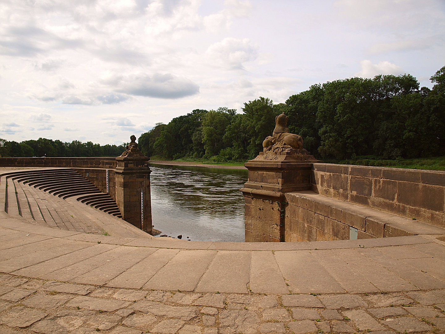 Schloss Pillnitz (Freitreppe)