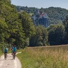 Schloss Prunn entgegen