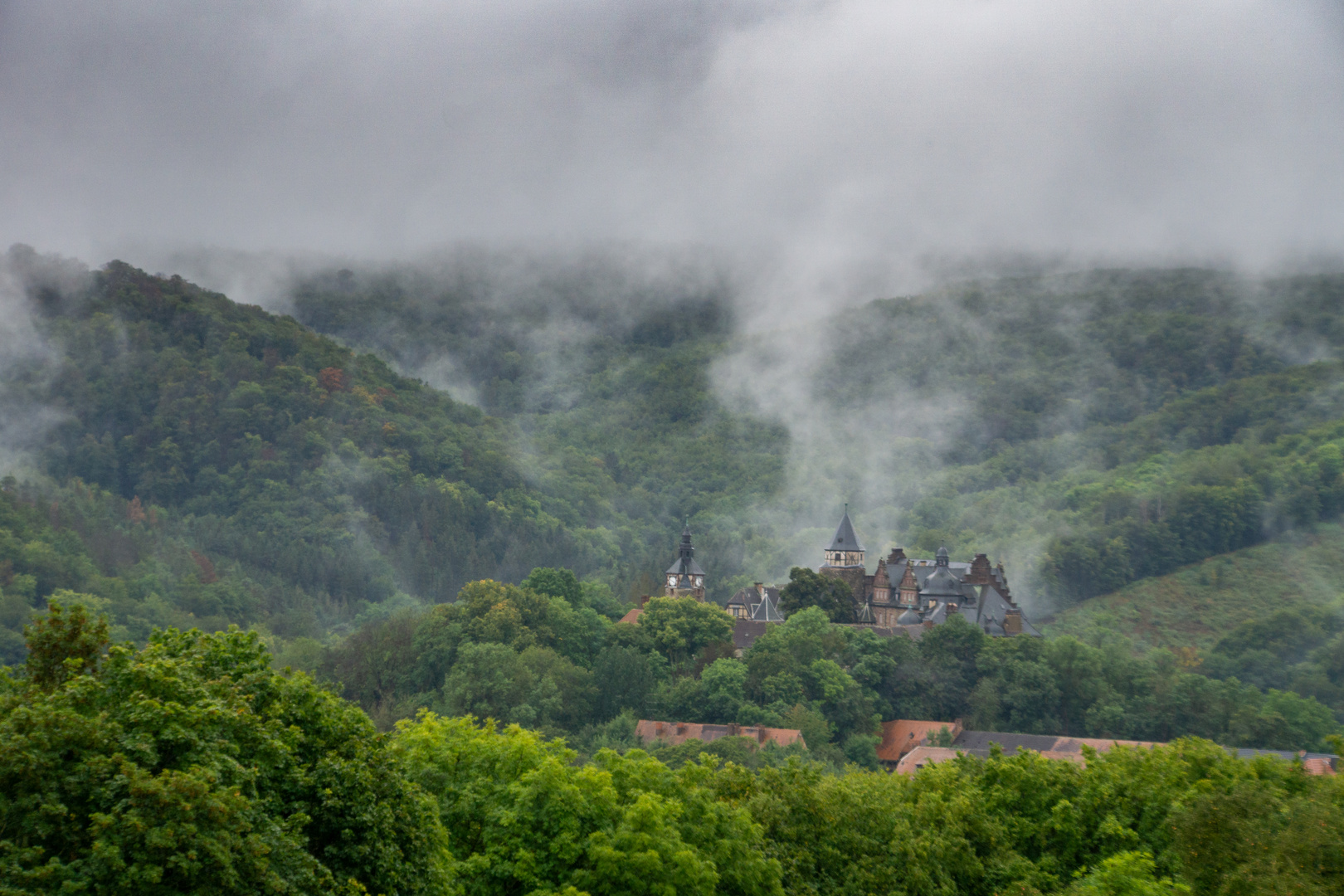 Schloß Rammelburg in einer Regenpause