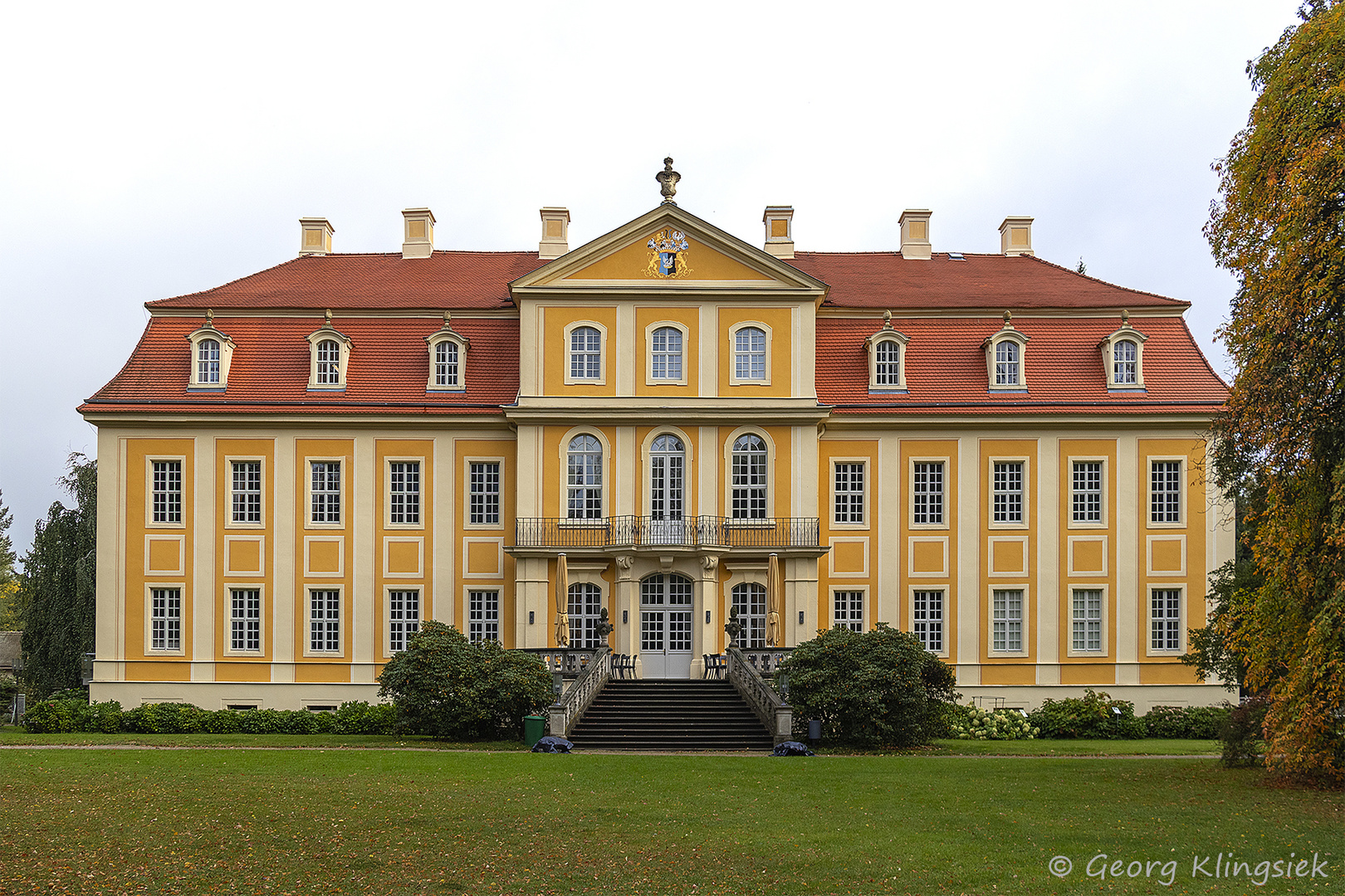 Schloss Rammenau von der Parkseite 