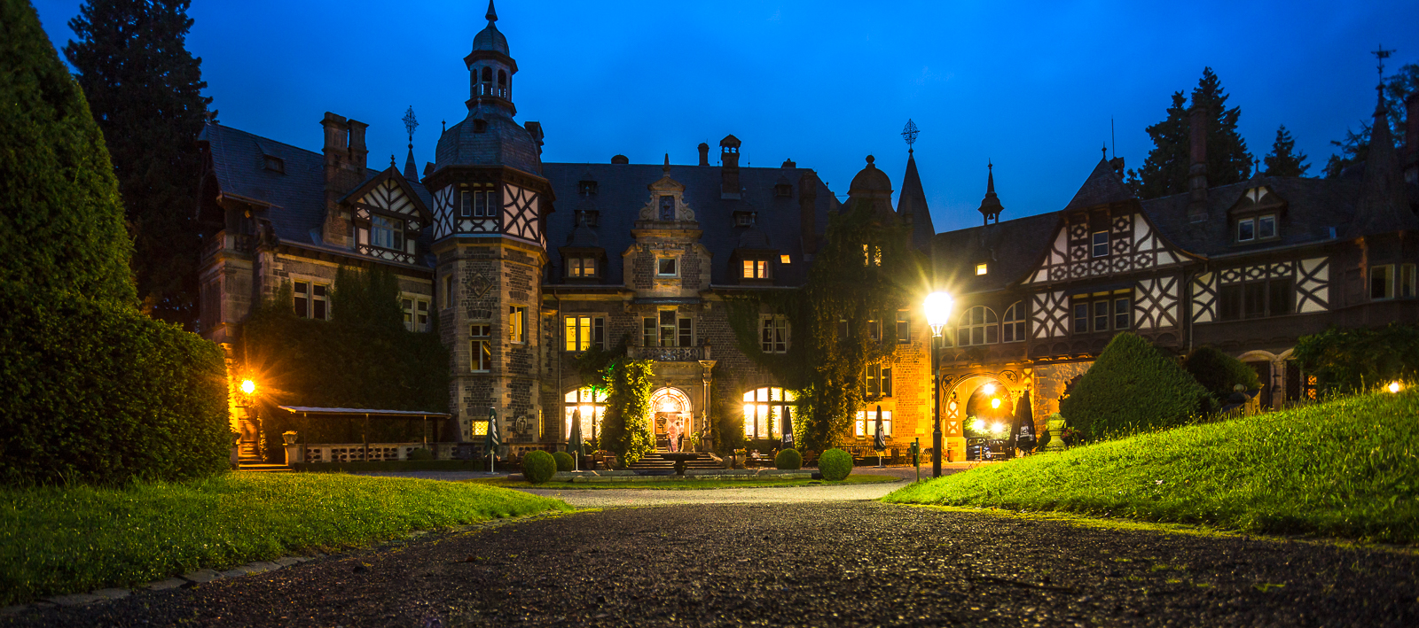 Schloss Rauischholzhausen bei Nacht 