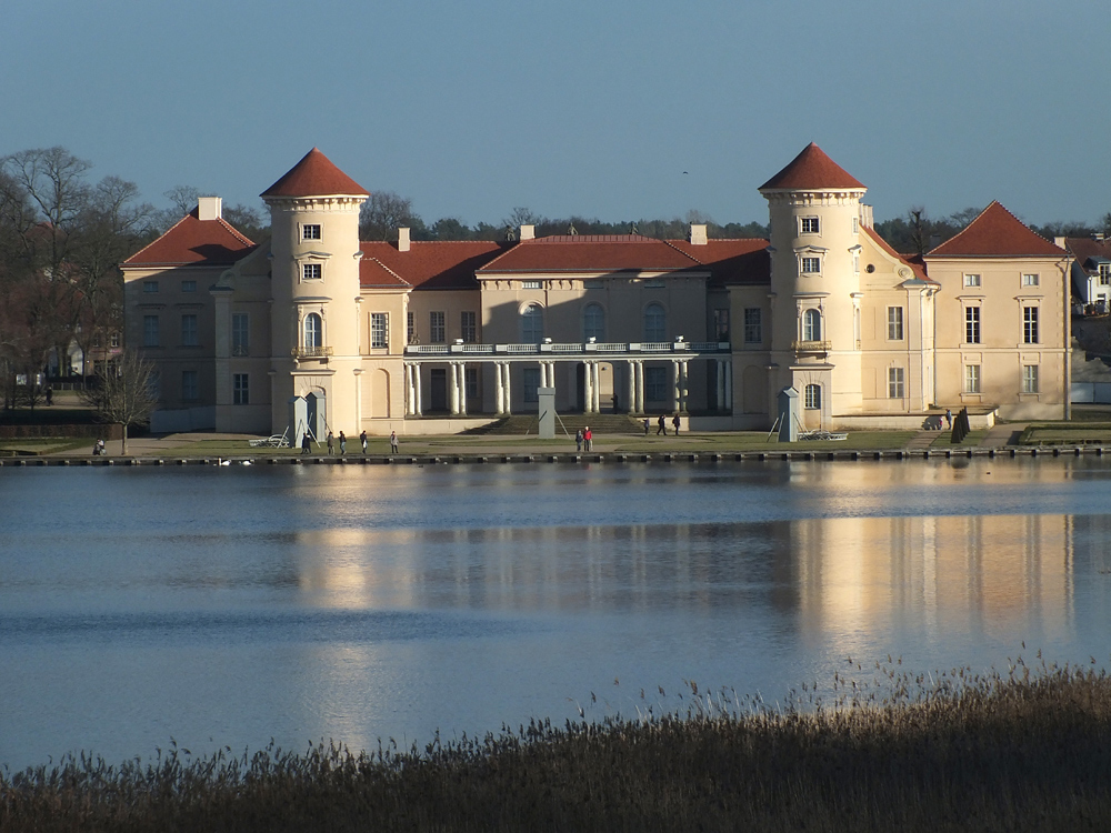 Schloss Rheinsberg am Gienericksee