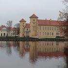 Schloss Rheinsberg gespiegelt