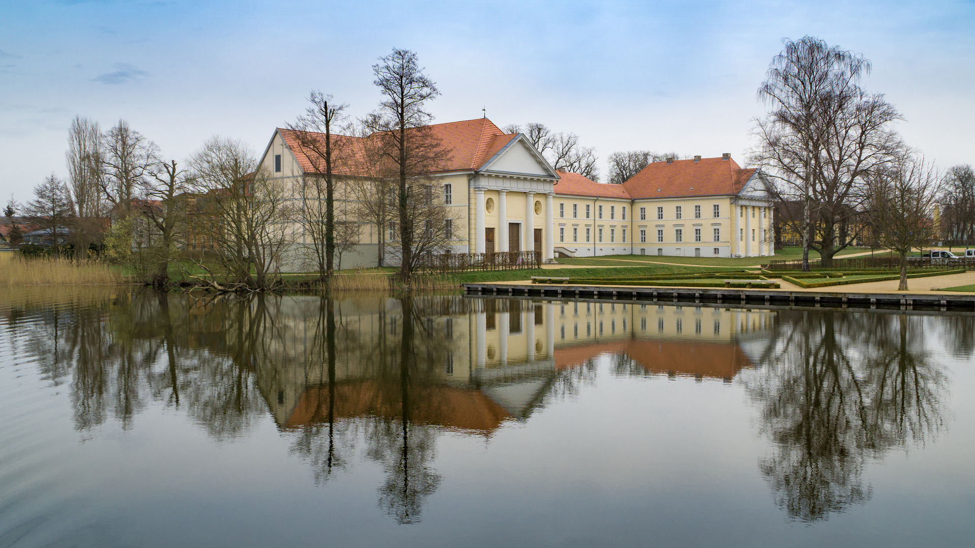 Schloss Rheinsberg - Kammeroper und Musikakademie