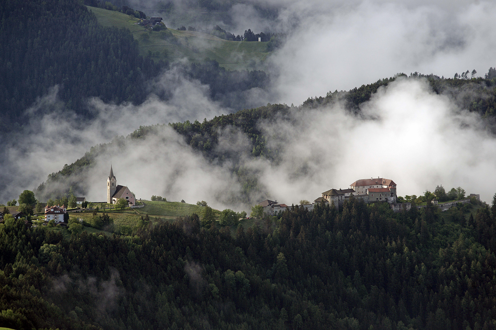 Schloss Rodeneck