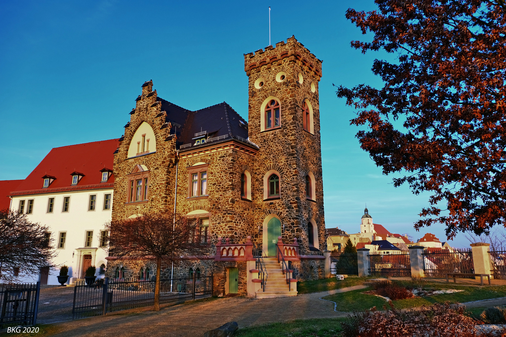 Schloss Ronneburg im Abendlicht 