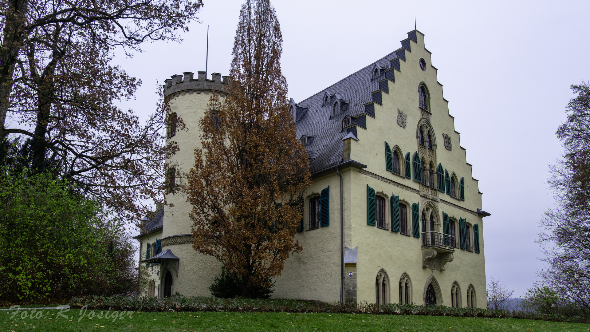 Schloss Rosenau