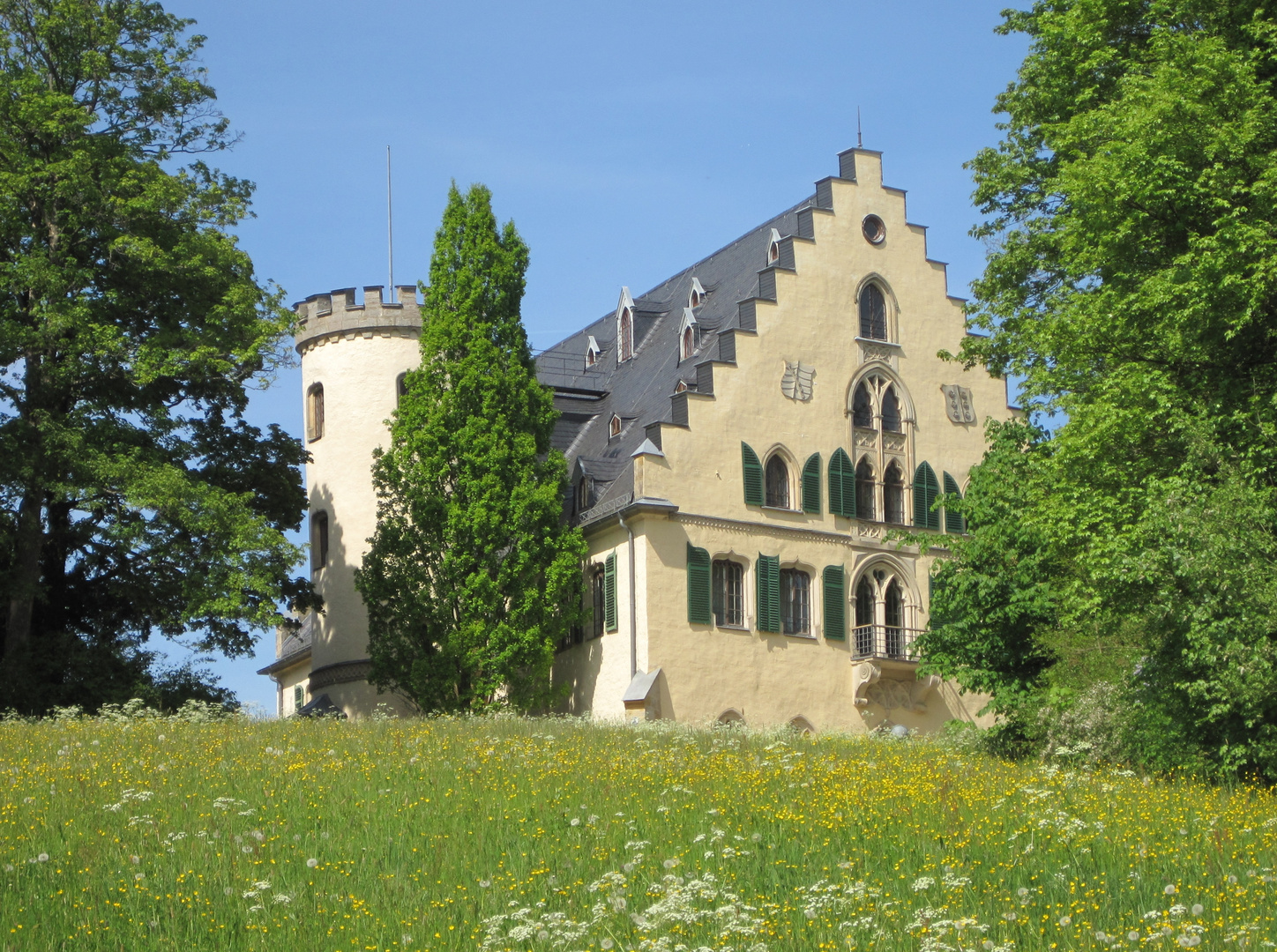 Schloss Rosenau