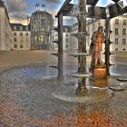 Schloss Saarbrücken, mit Brunnen