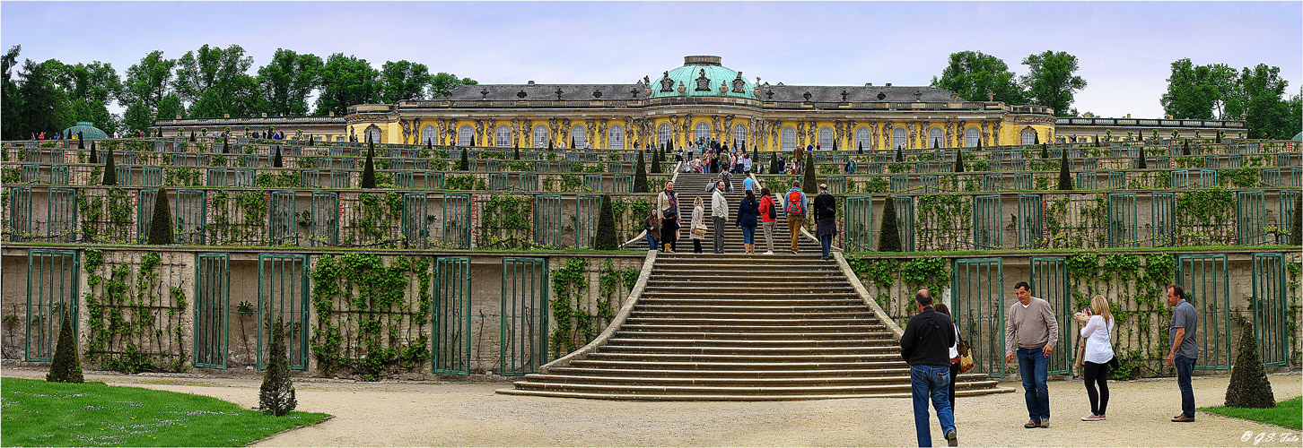 Schloss Sanssouci.....