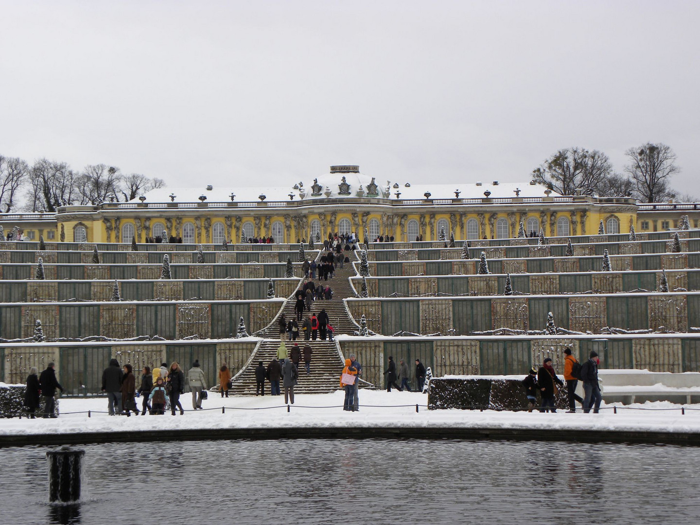 Schloss Sanssouci am Neujahrstag