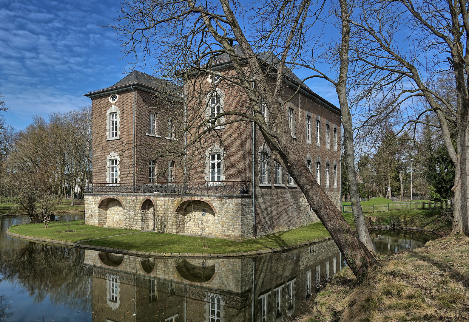 Schloss Schönau    Spiegeltag