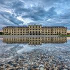 Schloss Schönbrunn im Spiegel