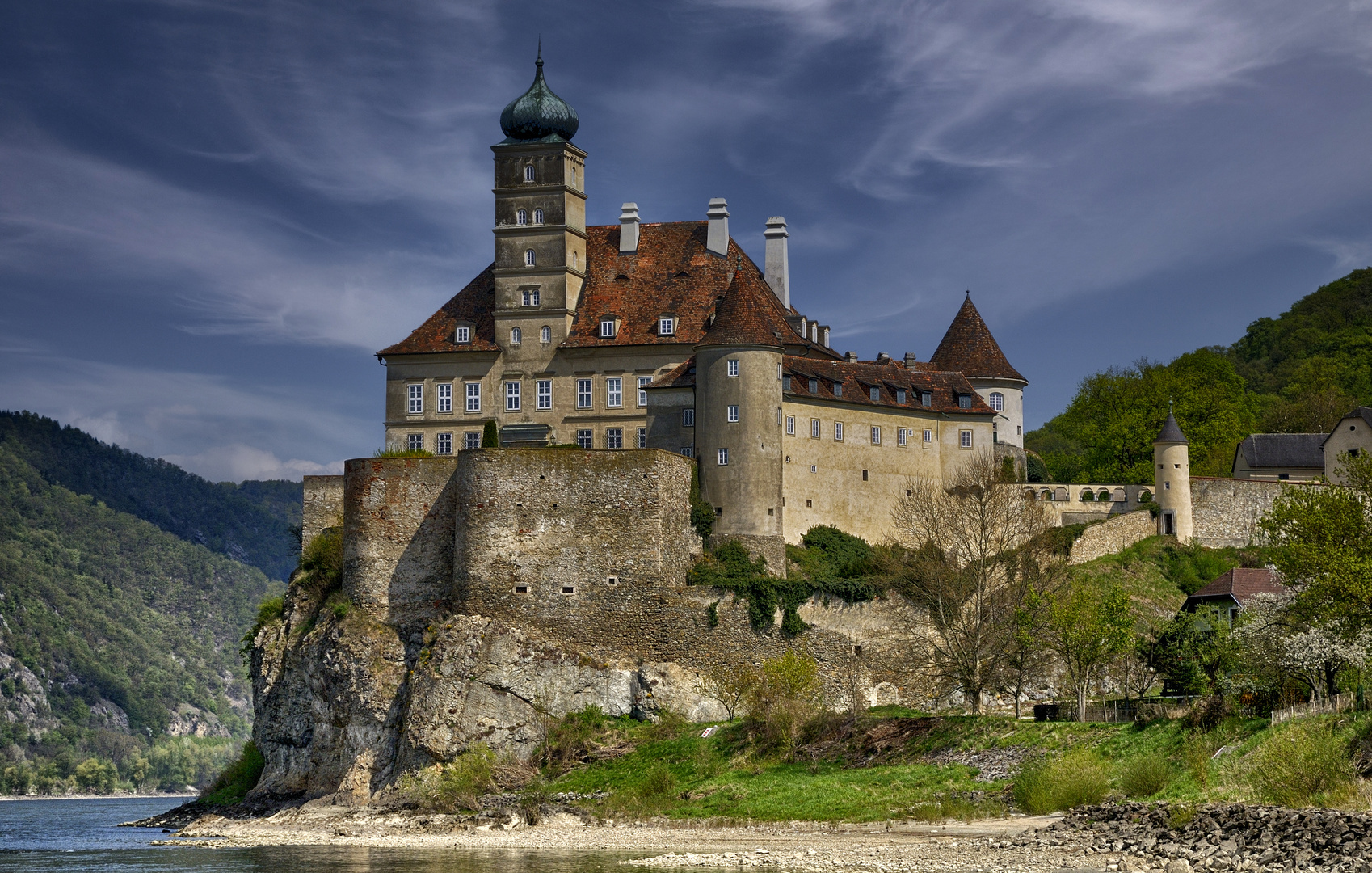 Schloss Schönbühel