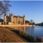 Schloss Schwerin im Herbst